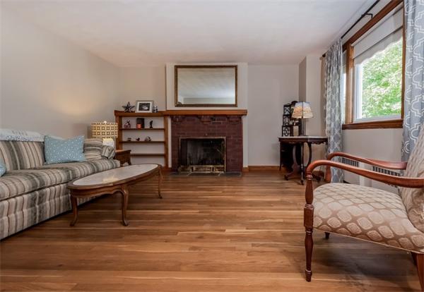 42 Farnham Road Stoughton, MA 02072 - Photo 10 of 22