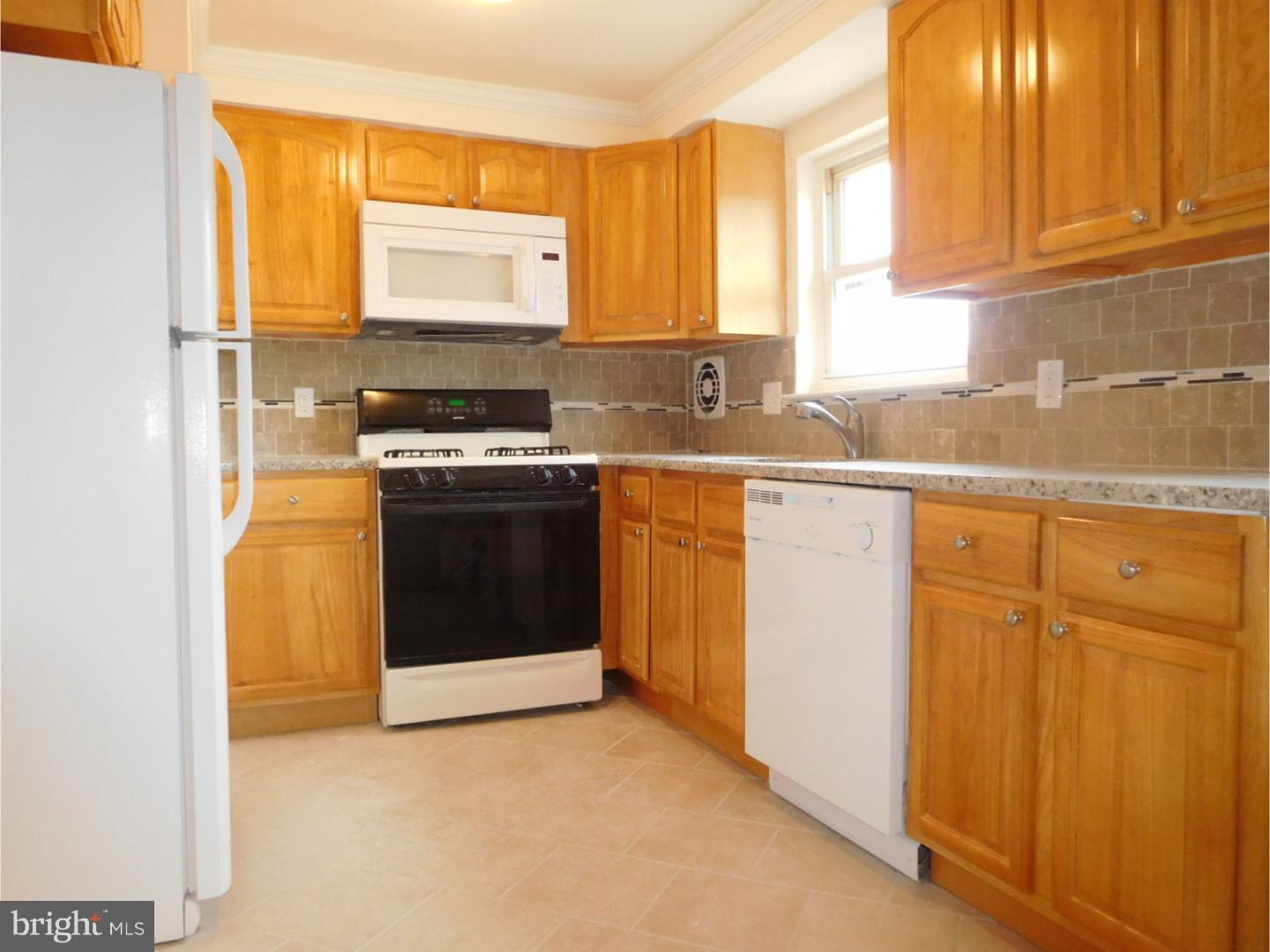 2738 Welsh Road Philadelphia, PA 19152 - Photo 12 of 24 Gallery Image 12