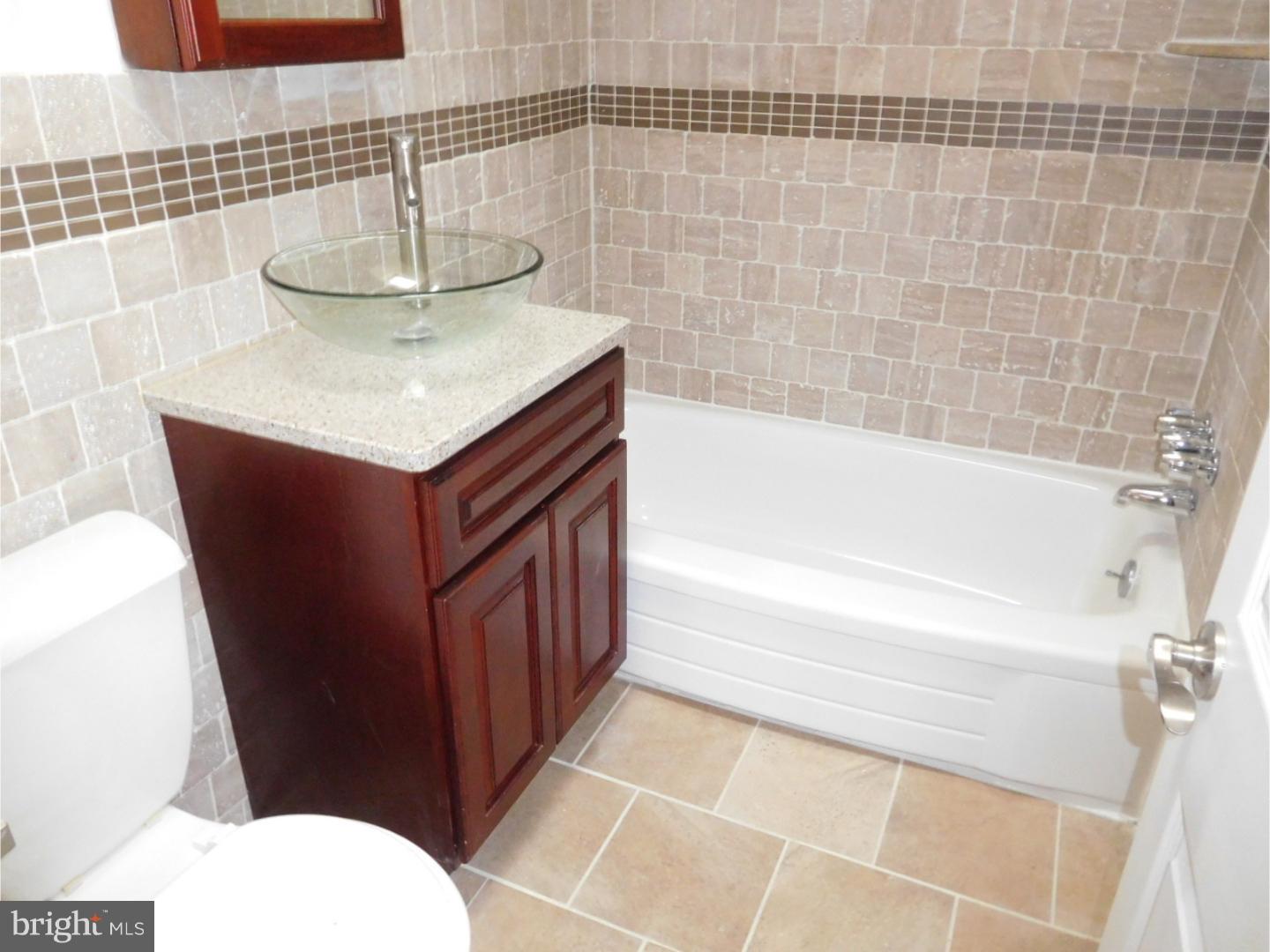 2738 Welsh Road Philadelphia, PA 19152 - Photo 17 of 24 Gallery Image 17
