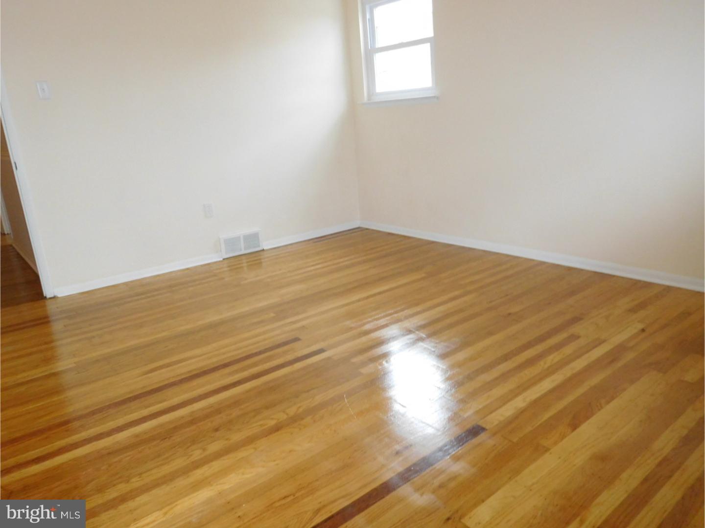 2738 Welsh Road Philadelphia, PA 19152 - Photo 21 of 24 Gallery Image 21
