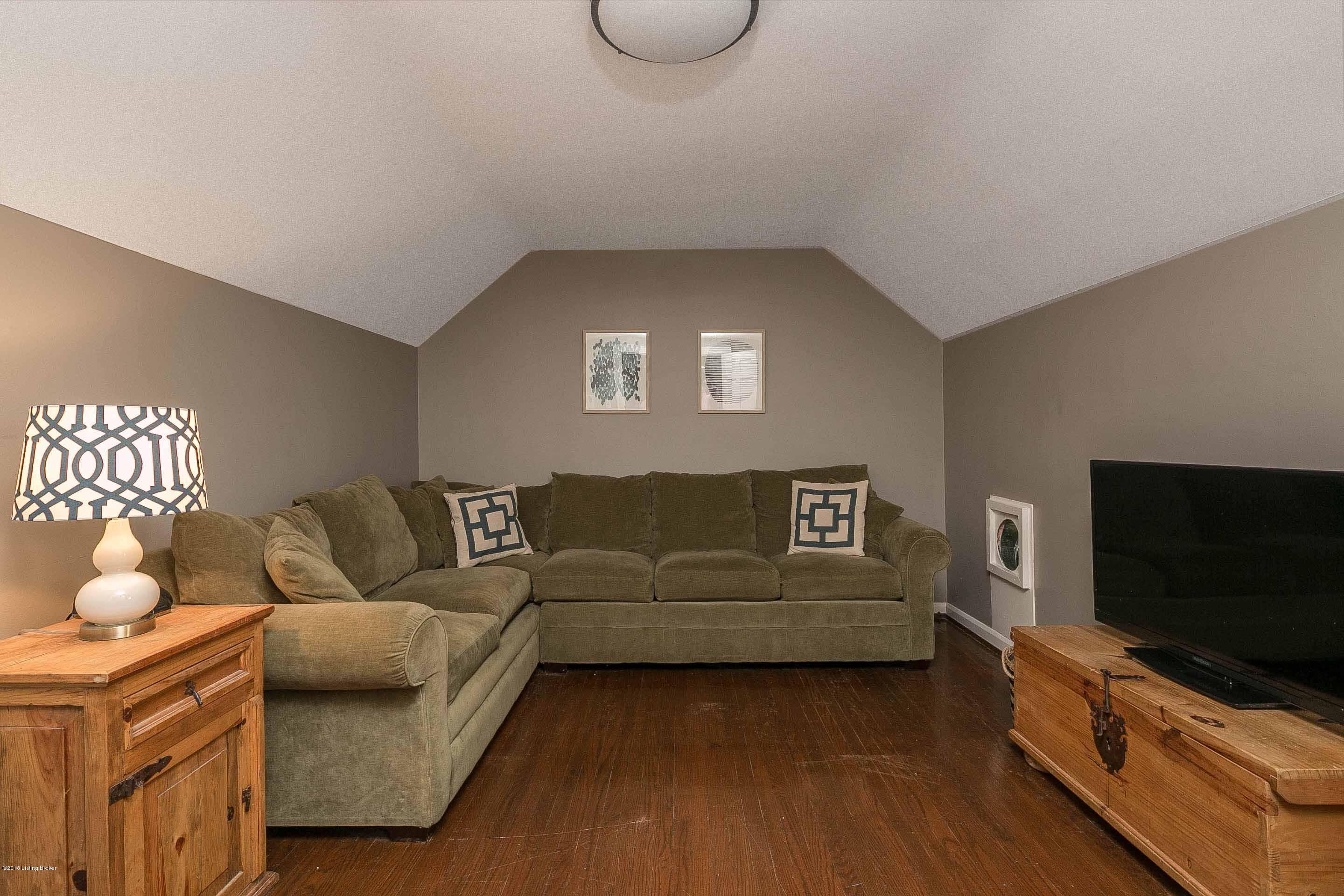3926 Napanee Road Louisville, KY 40207 - Photo 30 of 39 30