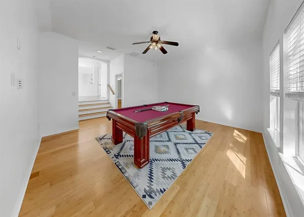 $999,999 | 435 Islebay Drive, Apollo Beach, FL 33572