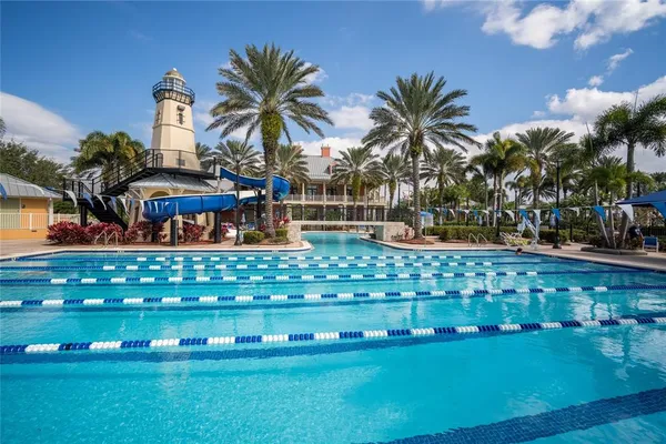 $999,999 | 435 Islebay Drive, Apollo Beach, FL 33572