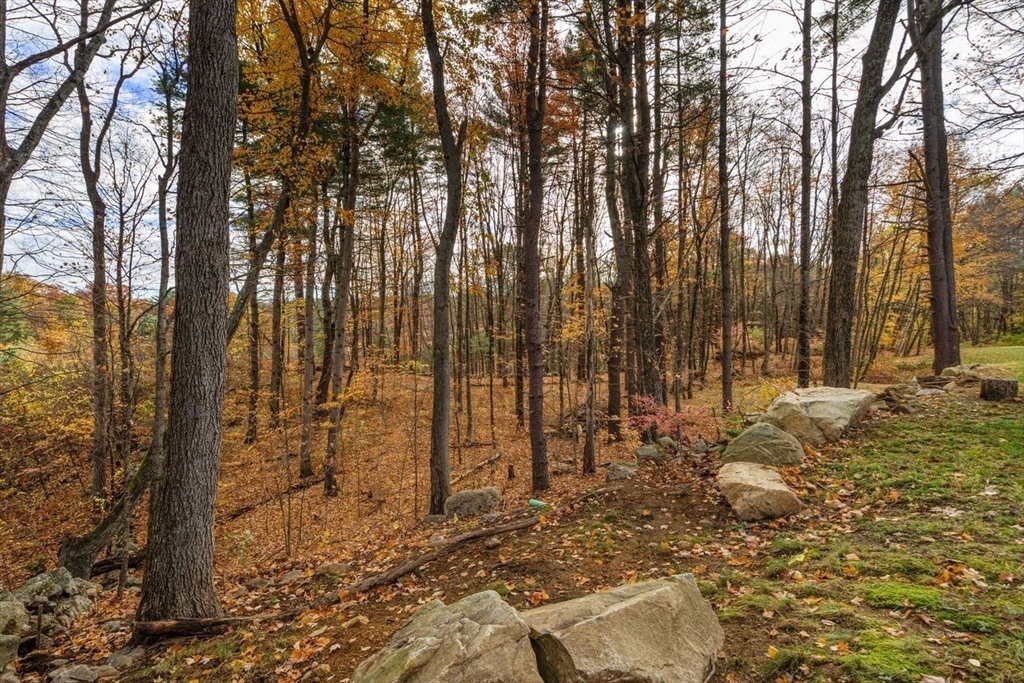 28 Allen Road Sturbridge, MA 01566 - Photo 29 of 33 a view of a backyard of the house