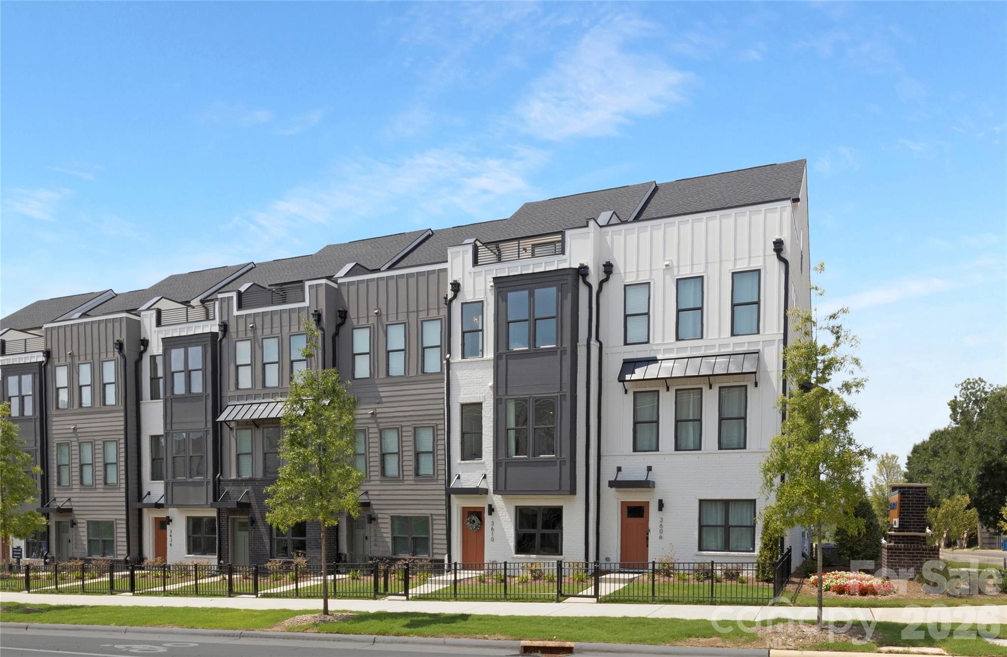 3664 South Tryon Street, Unit 30 Charlotte, NC 28217 - Photo 1 of 10