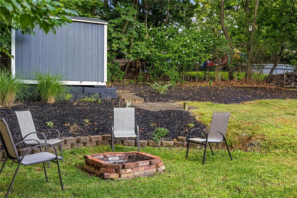 1890 Riggs Road South Park, PA 15129 - Photo 28 of 31 Gallery Image 28