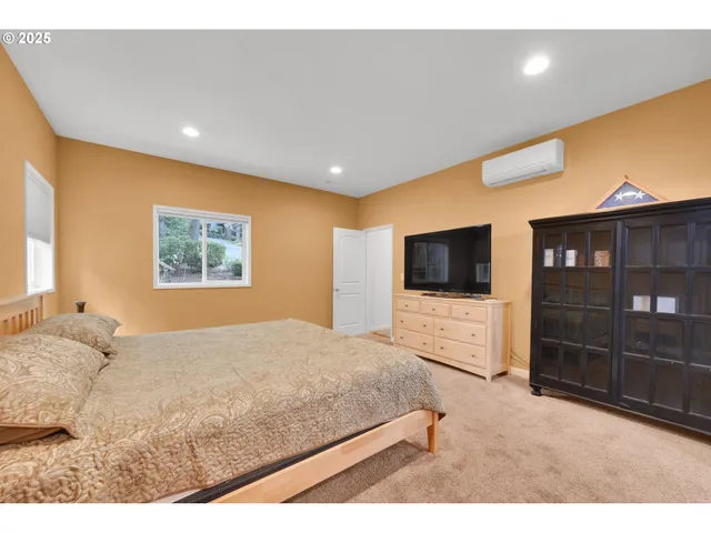 $525,000 | 3825 Brighton Avenue, Eugene, OR 97405