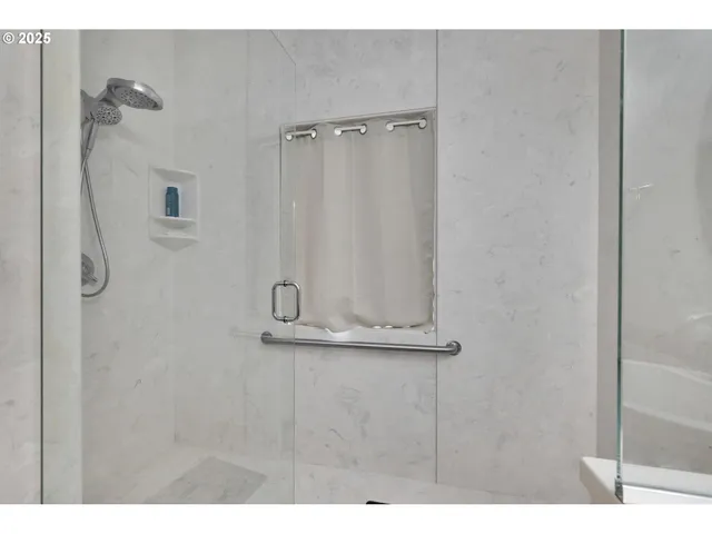 $525,000 | 3825 Brighton Avenue, Eugene, OR 97405