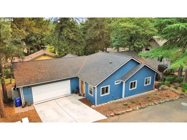 $525,000 | 3825 Brighton Avenue, Eugene, OR 97405