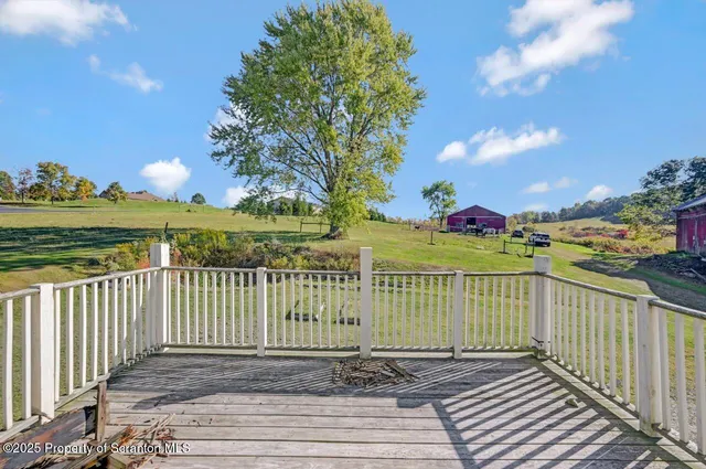 $370,000 | 2225 Cherry Hill Road, Clarks Summit, PA 18411