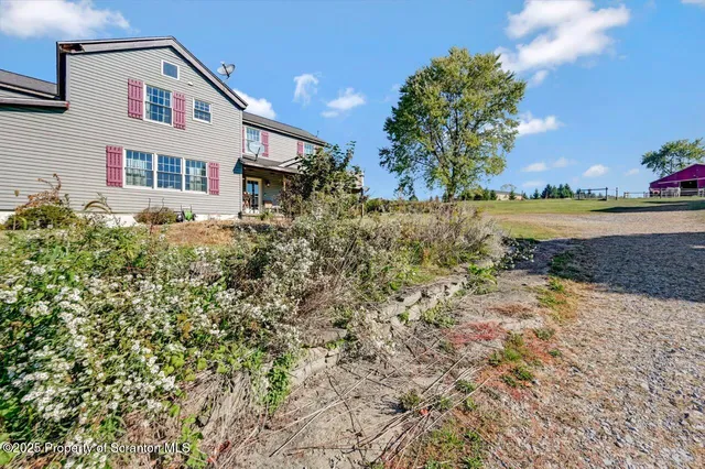 $370,000 | 2225 Cherry Hill Road, Clarks Summit, PA 18411