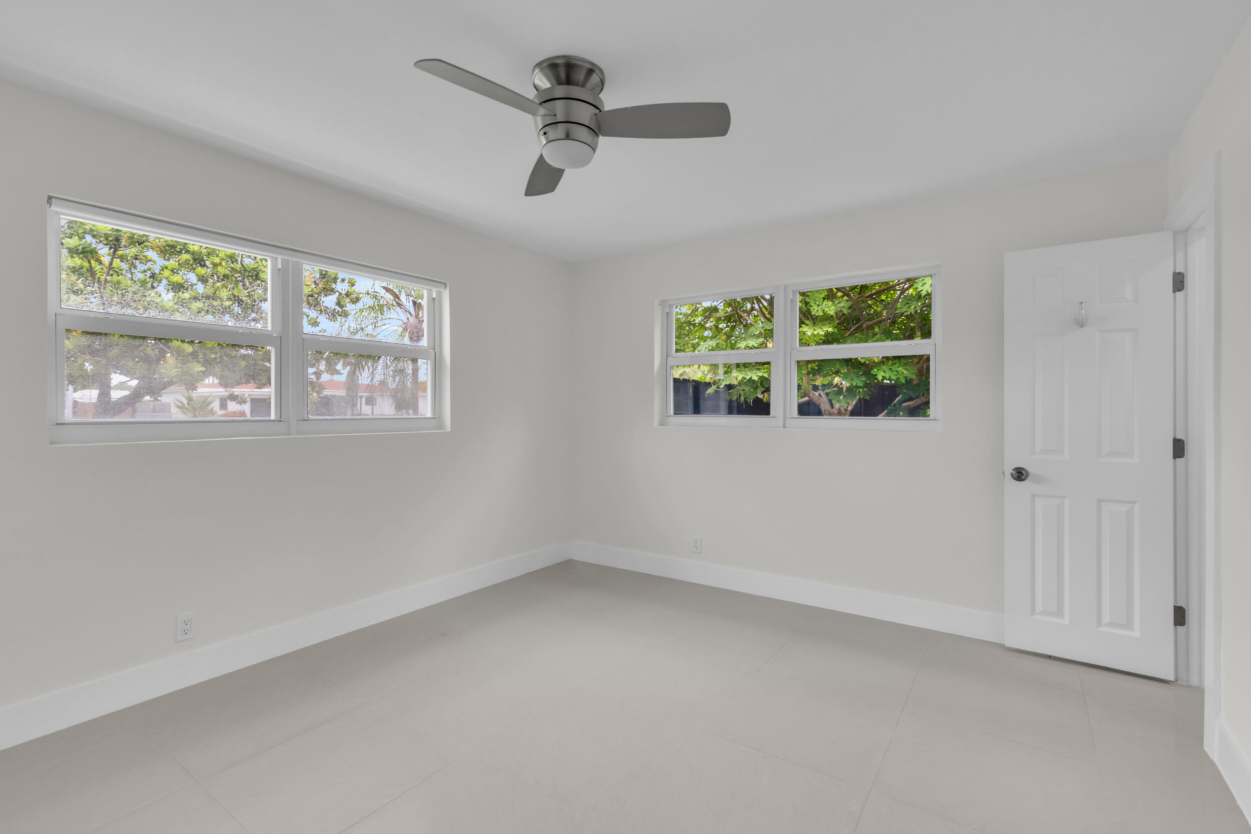 3262 Pierce Street Hollywood, FL 33021 - Photo 15 of 23 25_bw4a8433