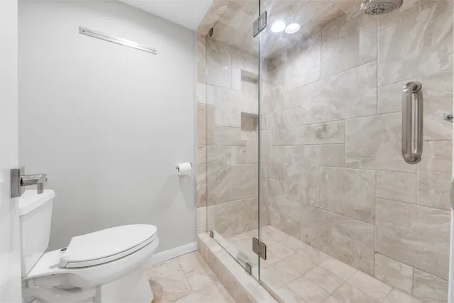 $4,200 | 3141 Bissonnet Street, West University Place, TX 77005