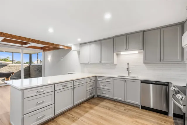 $4,200 | 3141 Bissonnet Street, West University Place, TX 77005