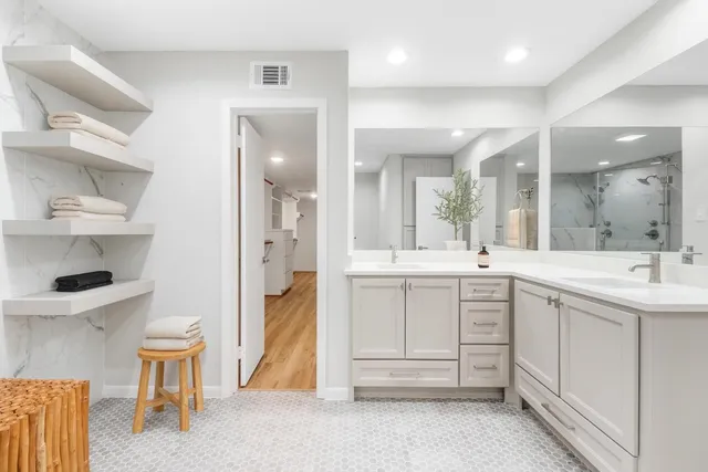 $4,200 | 3141 Bissonnet Street, West University Place, TX 77005