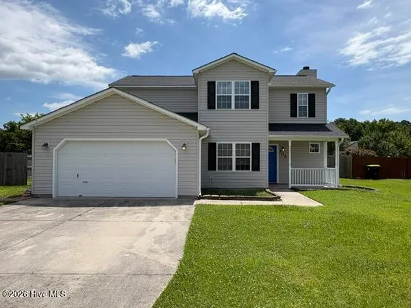 $1,950 | 302 Mann Street, Hubert, NC 28539