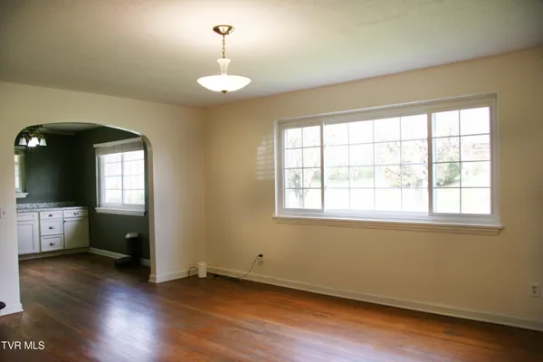 $199,900 | 612 Oakwood Avenue, Pennington Gap, VA 24277