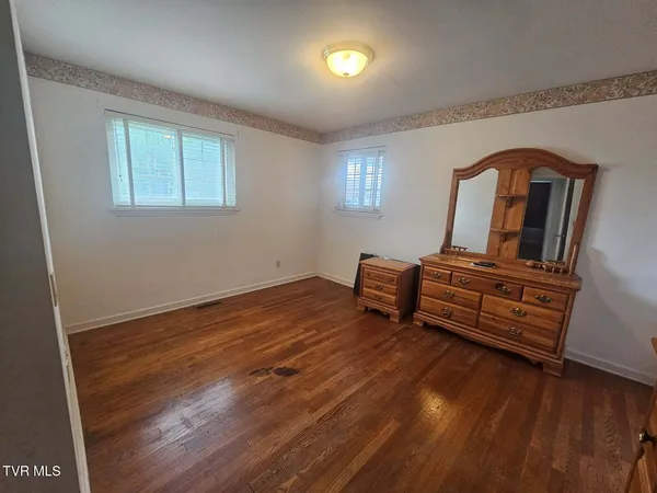 $199,900 | 612 Oakwood Avenue, Pennington Gap, VA 24277