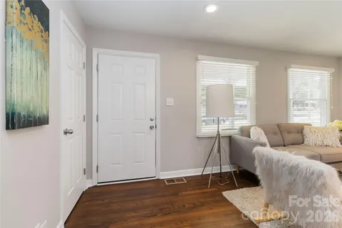 $375,000 | 3526 Stonehaven Drive, Charlotte, NC 28215