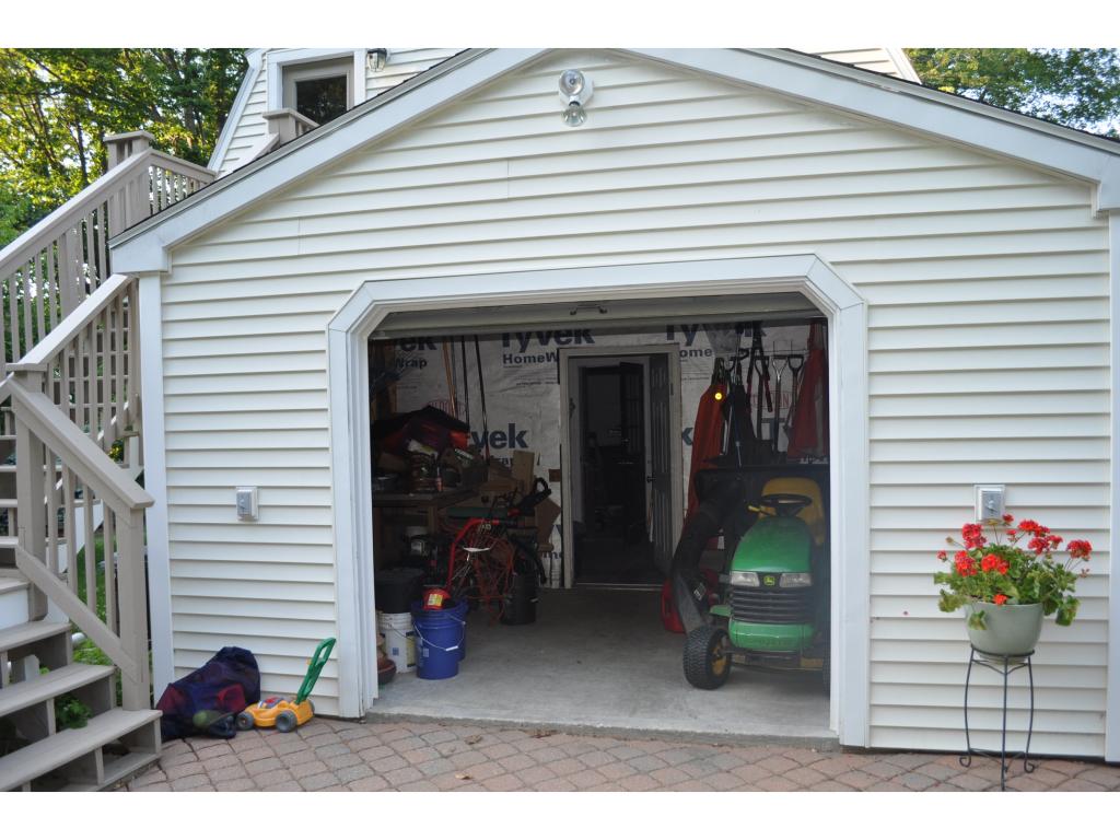 28 Crestview Terrace Stratham, NH 03885 - Photo 16 of 36 Gallery Image 16