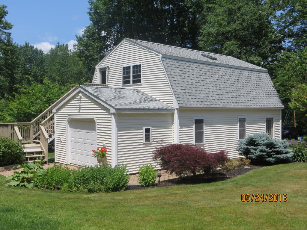 28 Crestview Terrace Stratham, NH 03885 - Photo 3 of 36 Gallery Image 3