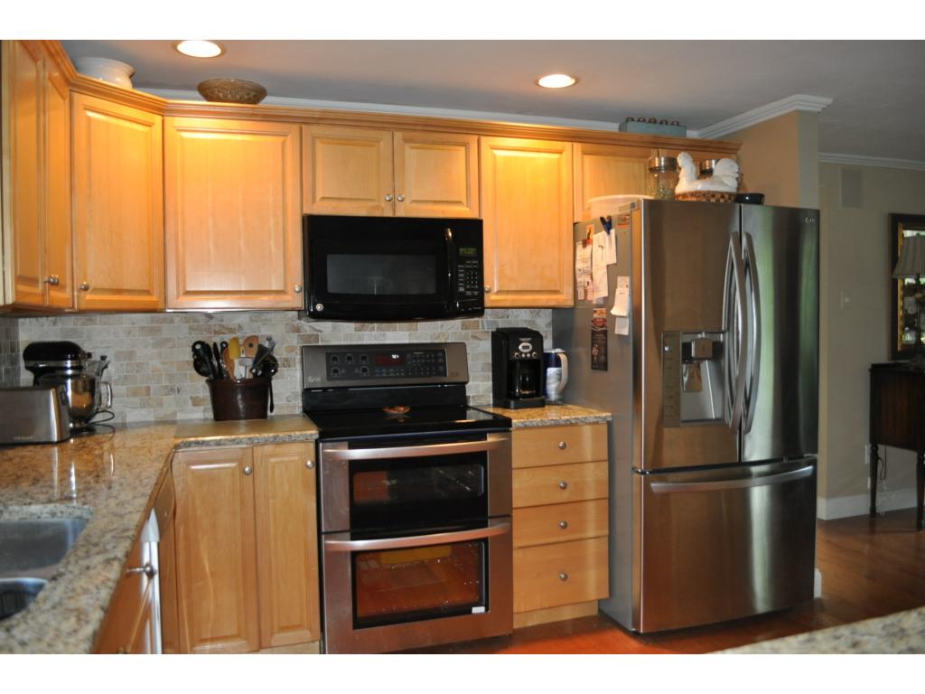 28 Crestview Terrace Stratham, NH 03885 - Photo 29 of 36 Gallery Image 29