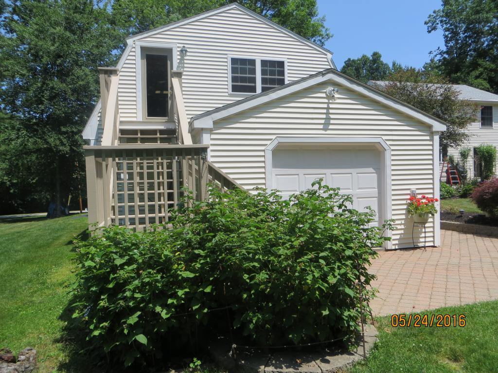 28 Crestview Terrace Stratham, NH 03885 - Photo 5 of 36 Gallery Image 5