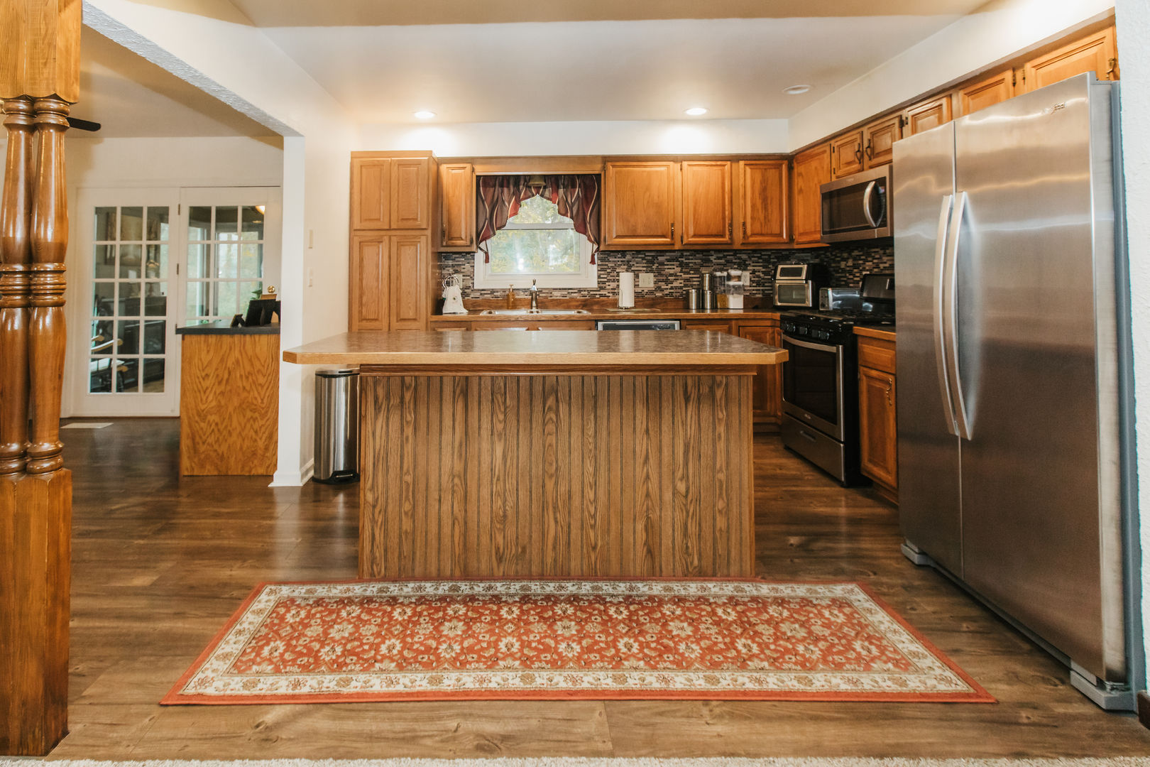 518 Brandywine Circle Varna, IL 61375 - Photo 4 of 44 a kitchen with stainless steel appliances granite countertop a refrigerator