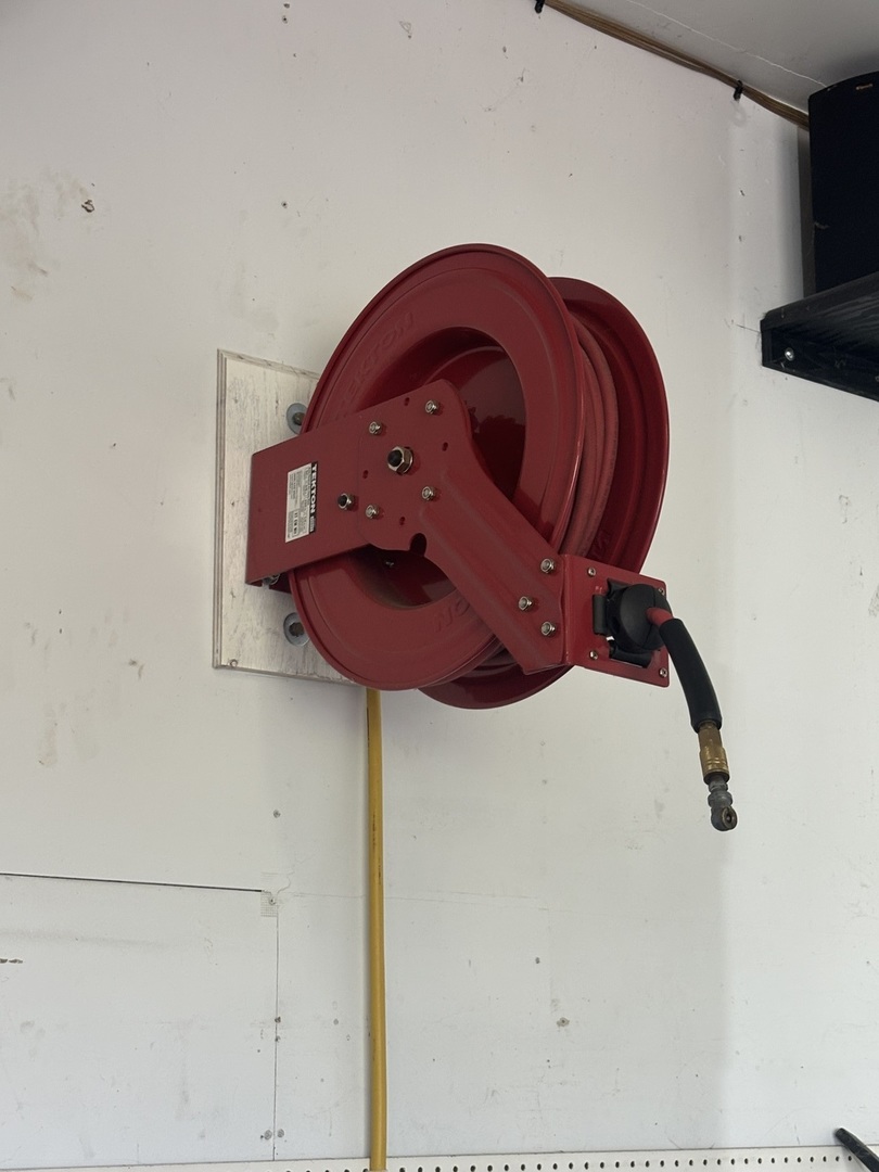 518 Brandywine Circle Varna, IL 61375 - Photo 41 of 44 a view of a room with wooden floor