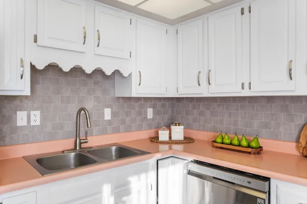 $110,000 | 4501 Wheeling Avenue, Unit 5E5, Muncie, IN 47304