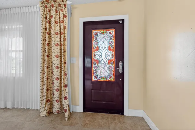 a view of front door with a door