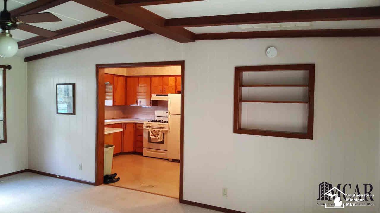 8859 Ann Arbor Road Dundee, MI 48131 - Photo 6 of 15 Gallery Image 6