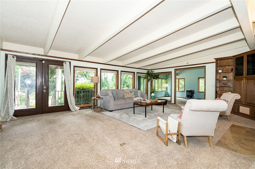 3014 Laurel Road Longview, WA 98632 - Photo 3 of 40 Gallery Image 3