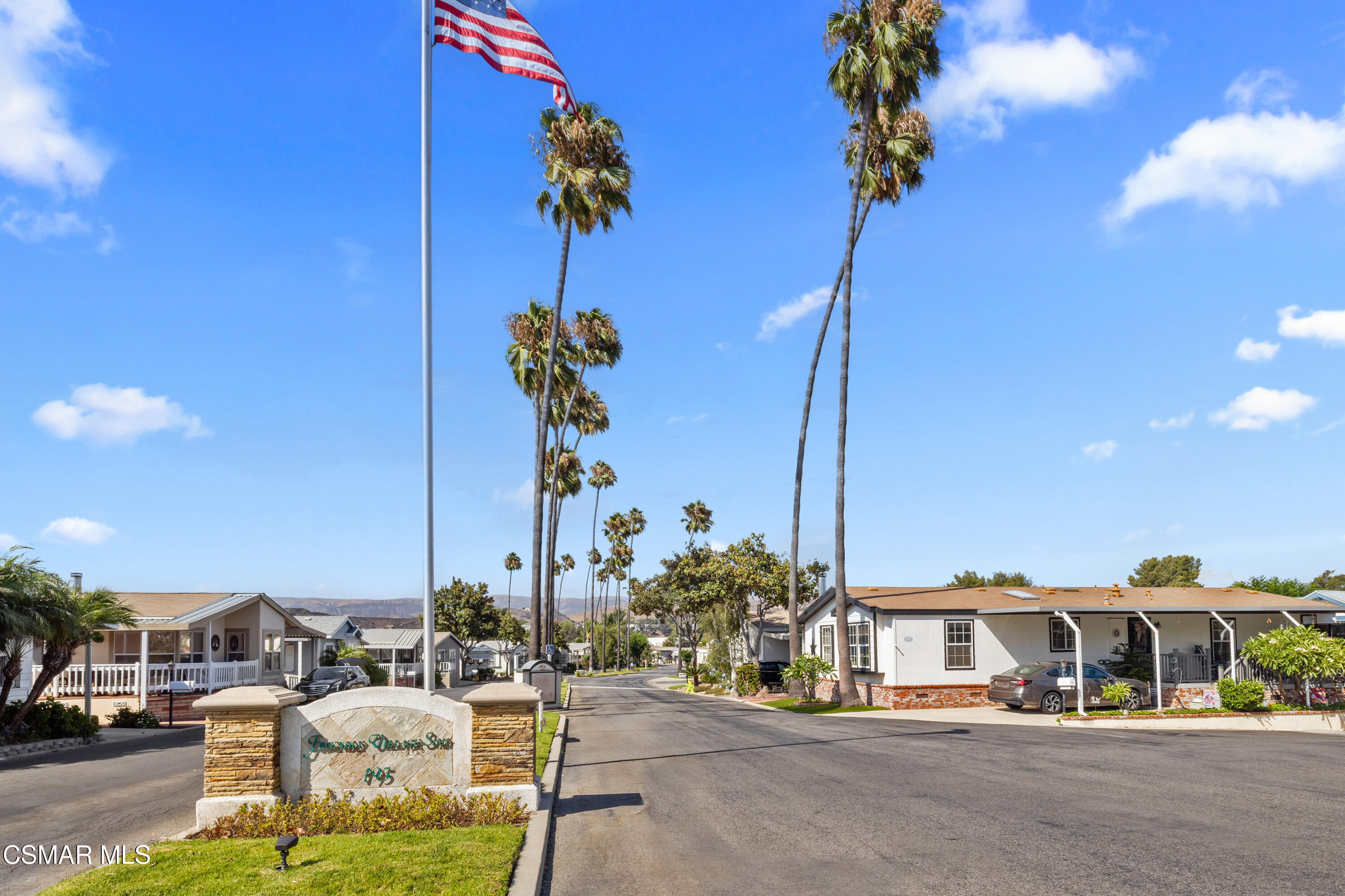 195 Tierra Rejada Road, Unit 55 Simi Valley, CA 93065 - Photo 2 of 36 Friendly2