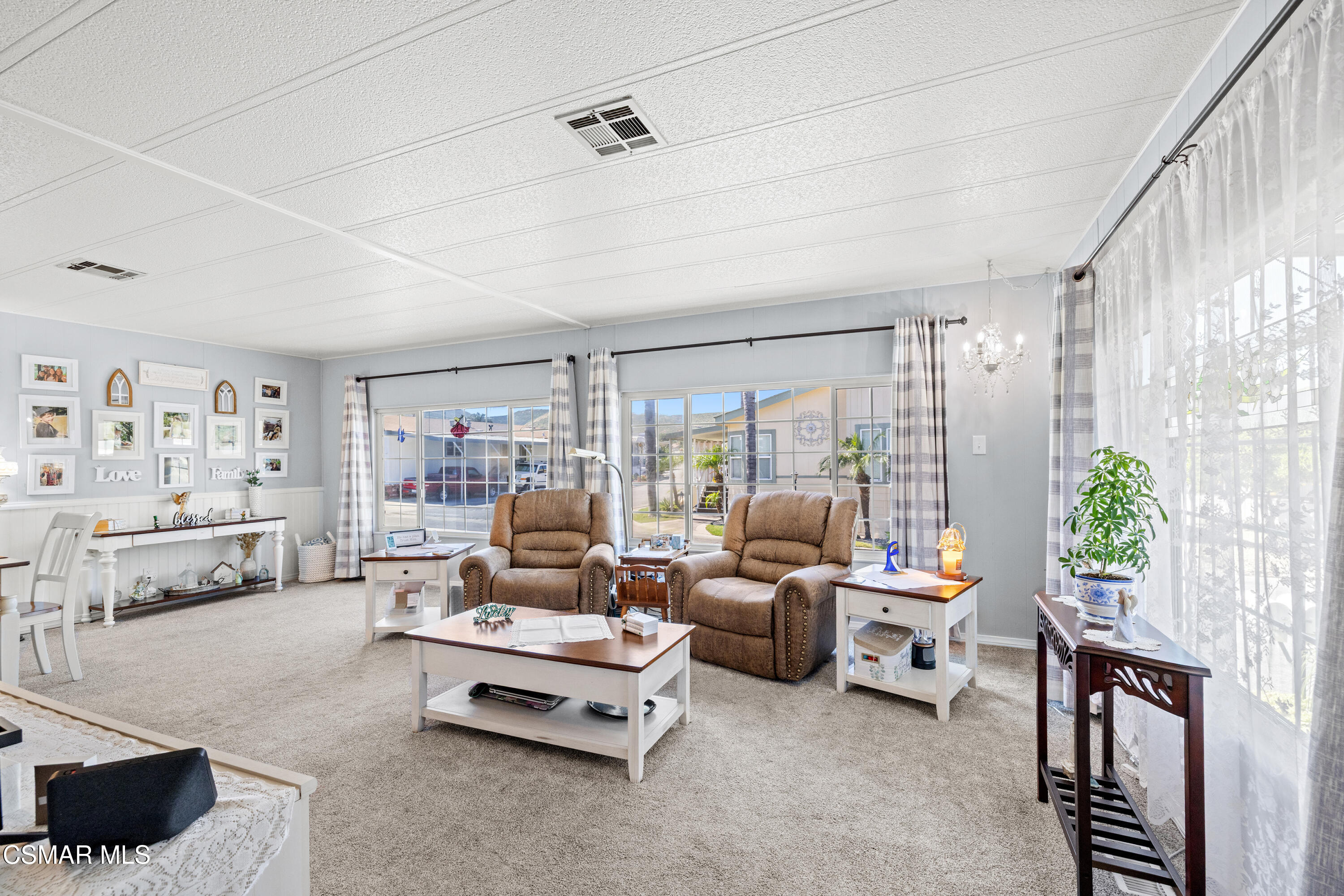 195 Tierra Rejada Road, Unit 55 Simi Valley, CA 93065 - Photo 8 of 36 Friendly8