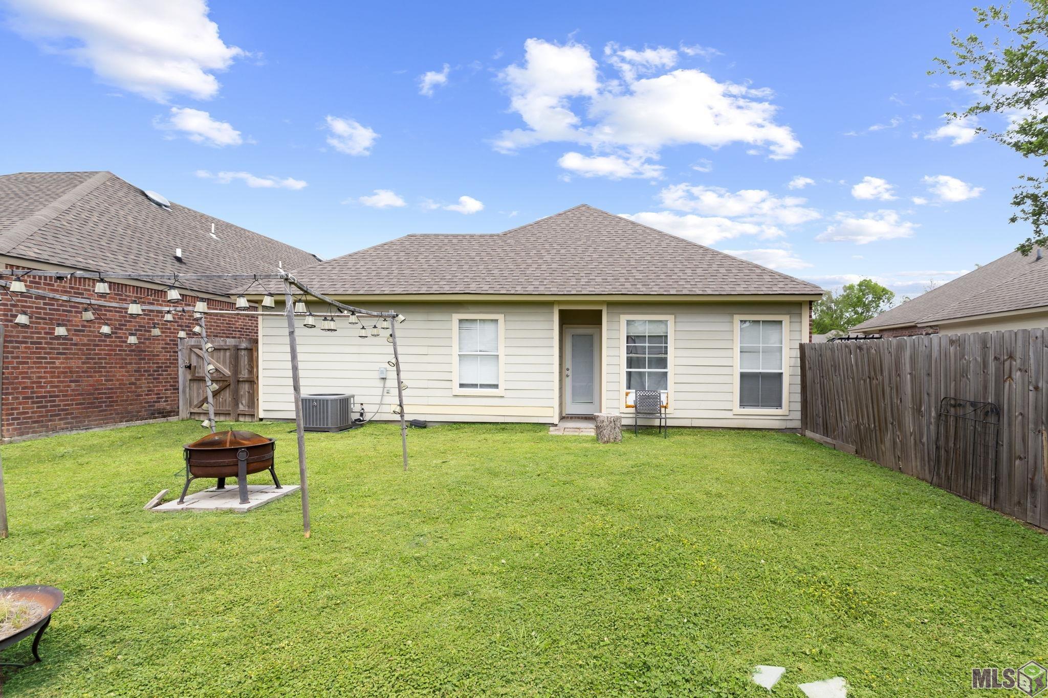 4053 Northshore Avenue Baton Rouge, LA 70820 - Photo 15 of 18 Gallery Image 15