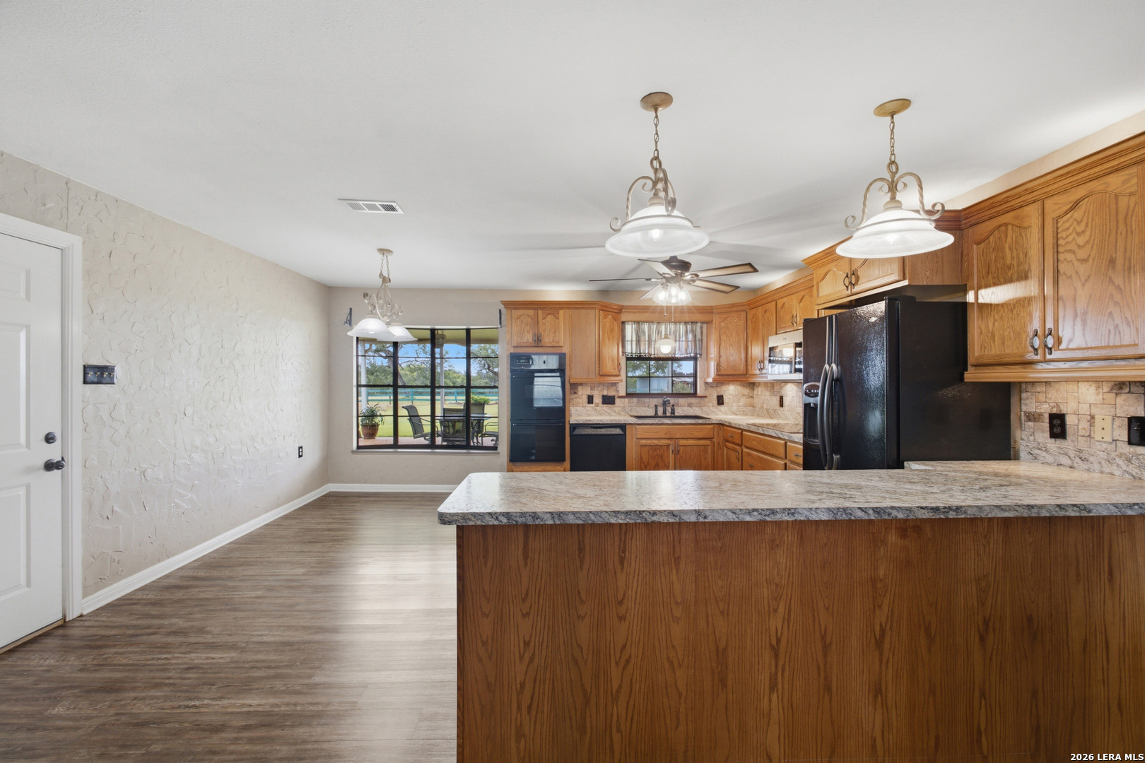 7970 Knowlton Road San Antonio, TX 78263 - Photo 9 of 45