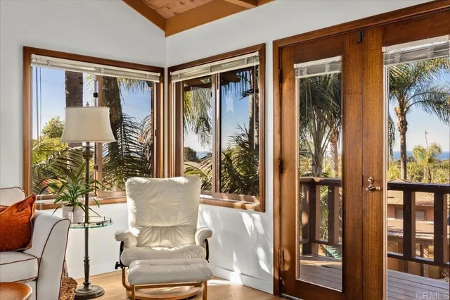 $7,250 | 714 Passiflora Avenue, Encinitas, CA 92024