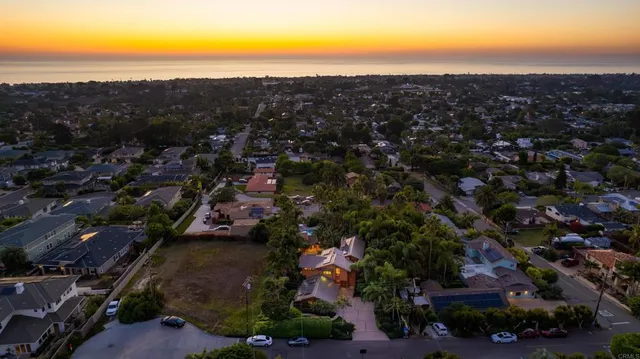 $7,250 | 714 Passiflora Avenue, Encinitas, CA 92024