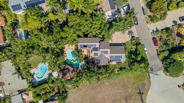 $7,250 | 714 Passiflora Avenue, Encinitas, CA 92024
