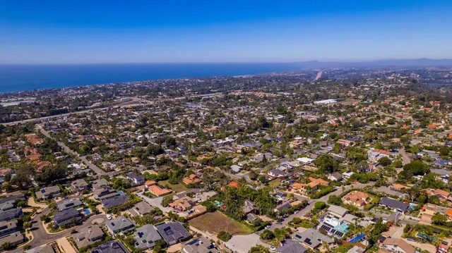 $7,250 | 714 Passiflora Avenue, Encinitas, CA 92024