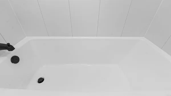 a view of a utility room