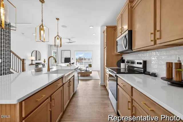 $429,900 | 240 Periwinkle Place, Unit 41, Clayton, NC 27527