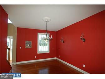 225 Shoemaker Road Bridgeton, NJ 08302 - Photo 2 of 12 Living Room