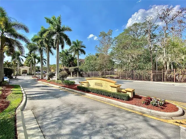 $2,400 | 3533 Merrick Lane, Margate, FL 33063