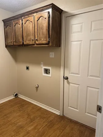 $2,000 | 6918 Sayle Street, Greenville, TX 75402