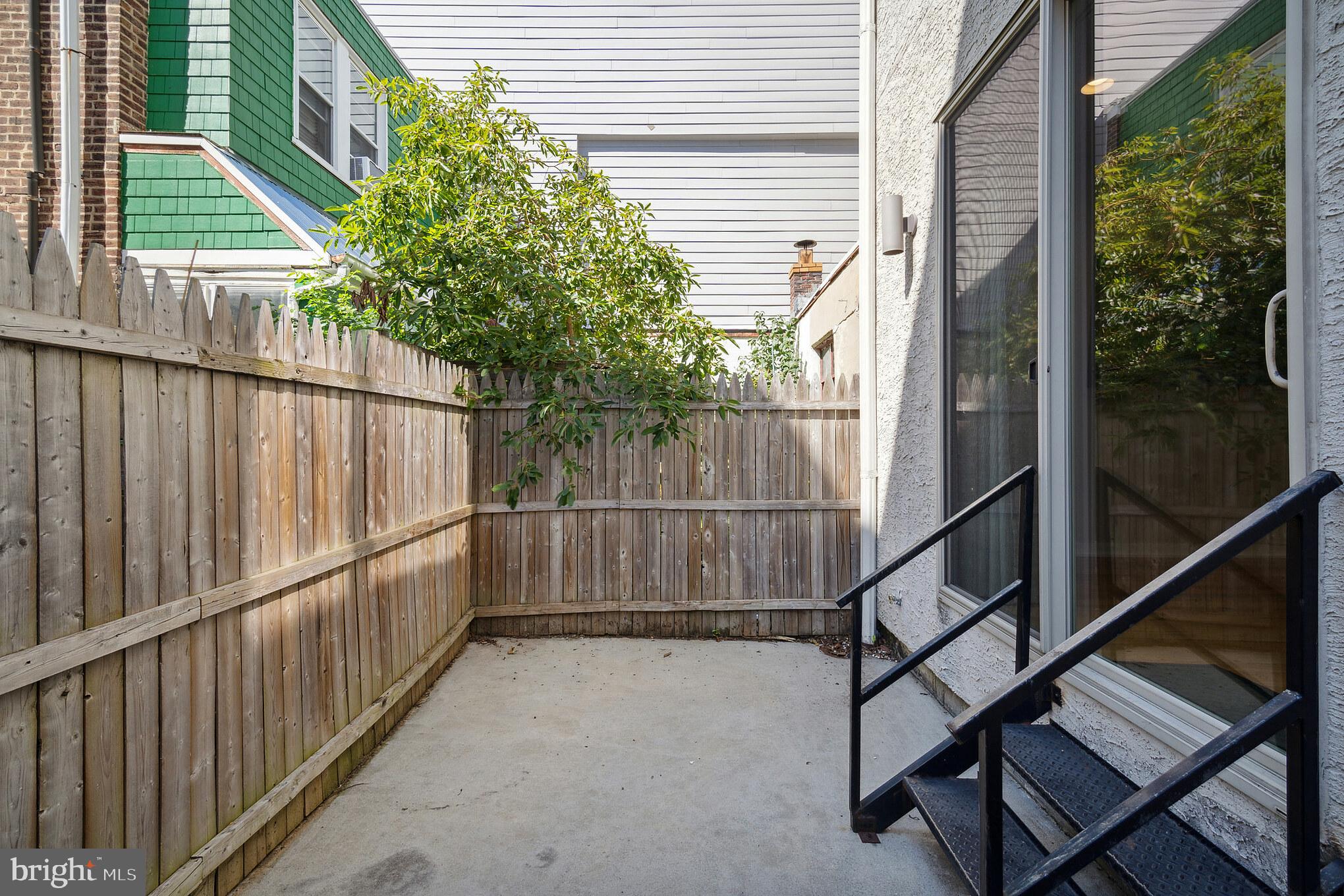 1246 East Fletcher Street Philadelphia, PA 19125 - Photo 28 of 29 a view of a balcony