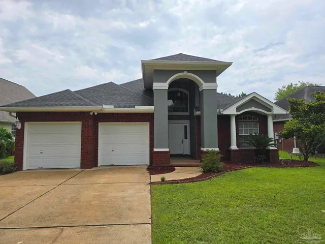 $2,075 | 3144 Strathauer Road, Milton, FL 32583