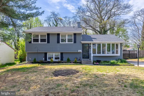 $340,000 | 745 Dartmouth Drive, Wenonah, NJ 08090