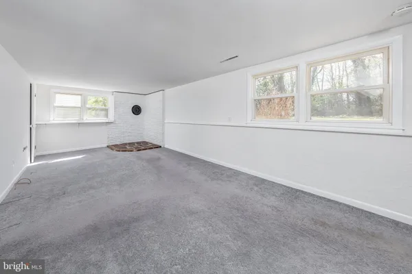 $340,000 | 745 Dartmouth Drive, Wenonah, NJ 08090